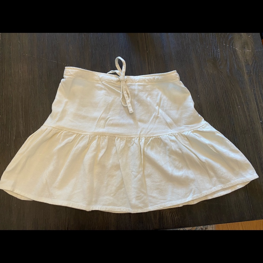 Brandy Melville linen mini skirt
